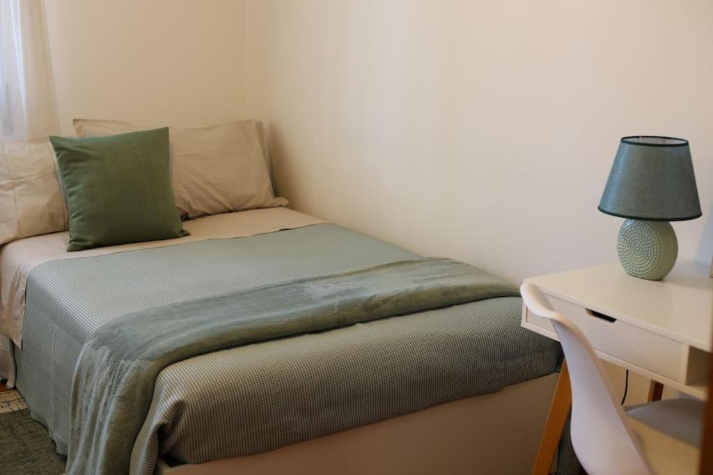 - Vicino Al Centro - Free Parking & Wi-fi Apartamento *